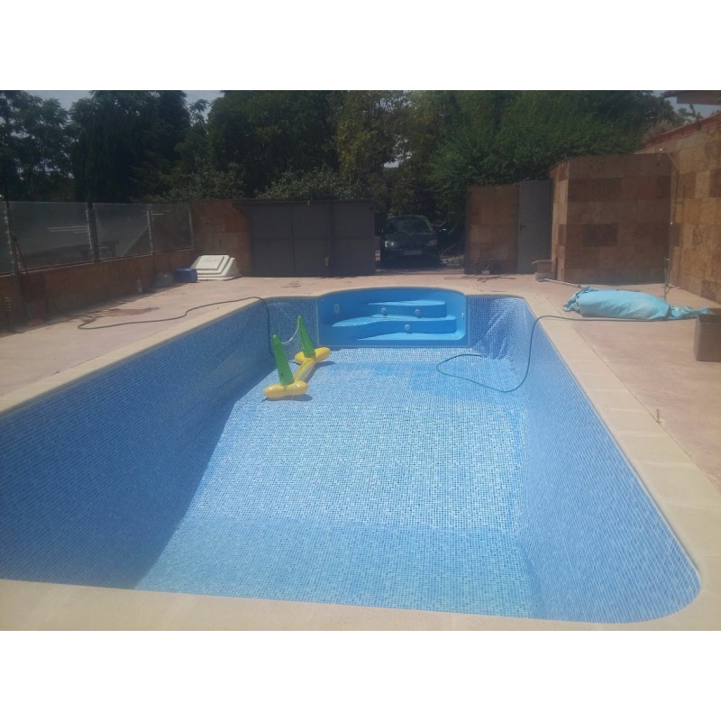 Reparación piscina con liner bolsa en Vidreras